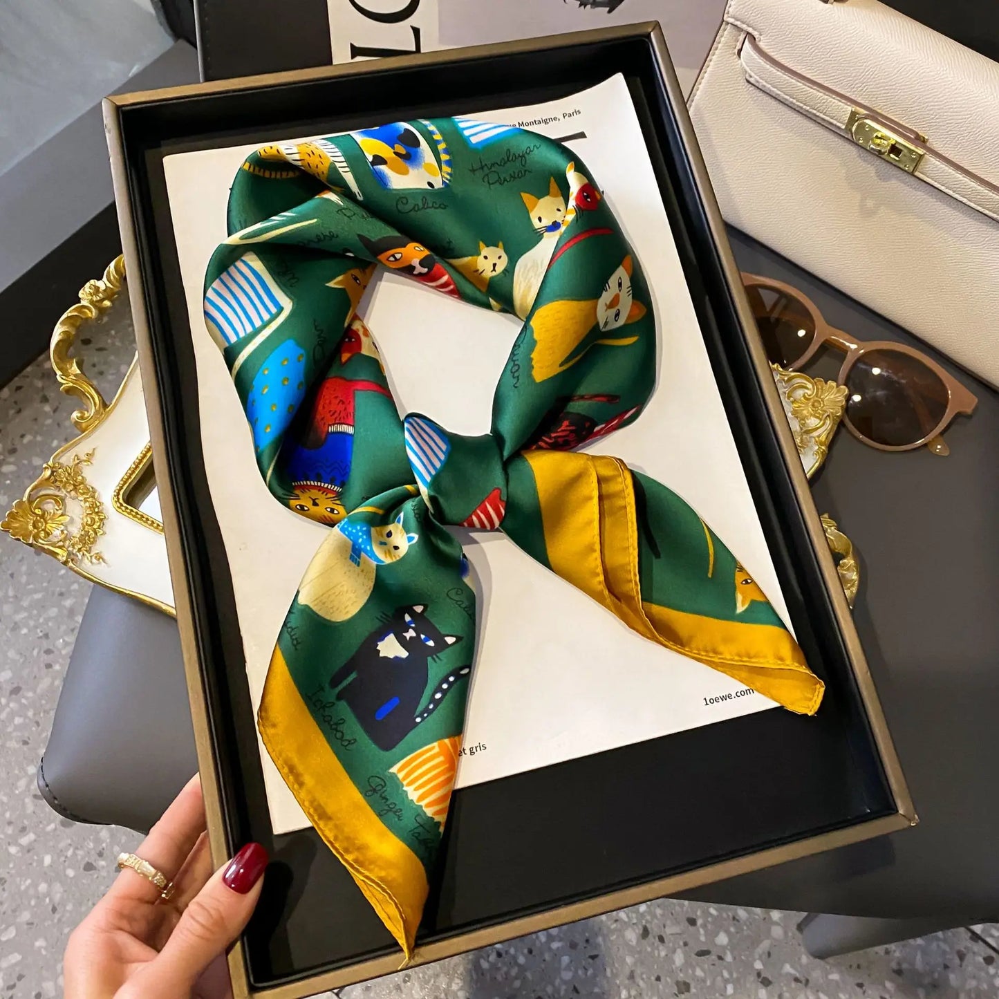 HYKMAIYW Satin Hair Scarf For Women Printed Square Headscarves