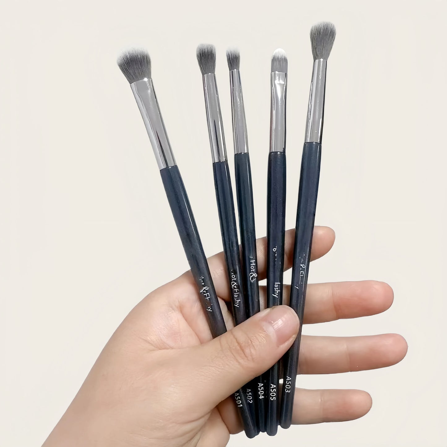 Makeup Brush Set 7 Piece Contour Bronzer Blush Highlighter Kit